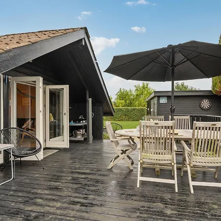2 Bedroom Awesome Home In Sydals *