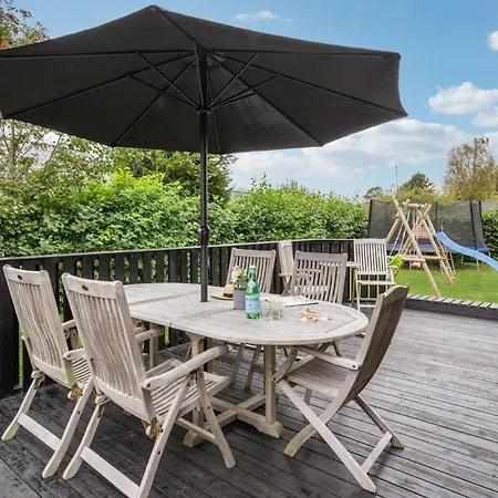 2 Bedroom Awesome Home In Sydals Skovby (Syddanmark)